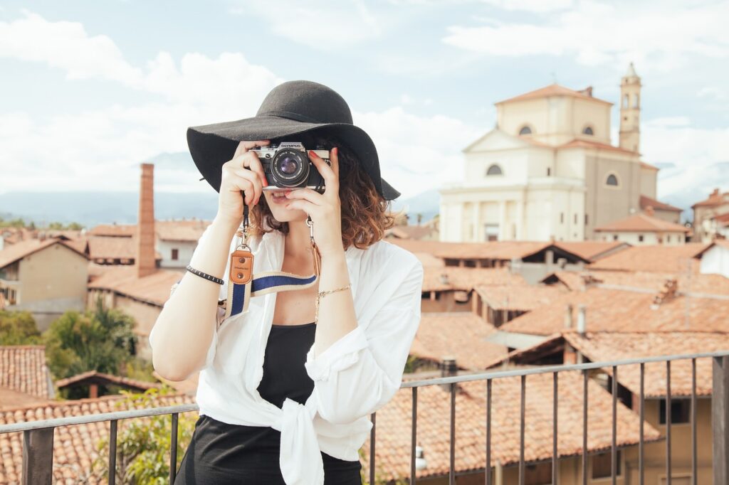 photographer, tourist, modern woman, snapshot, traveler